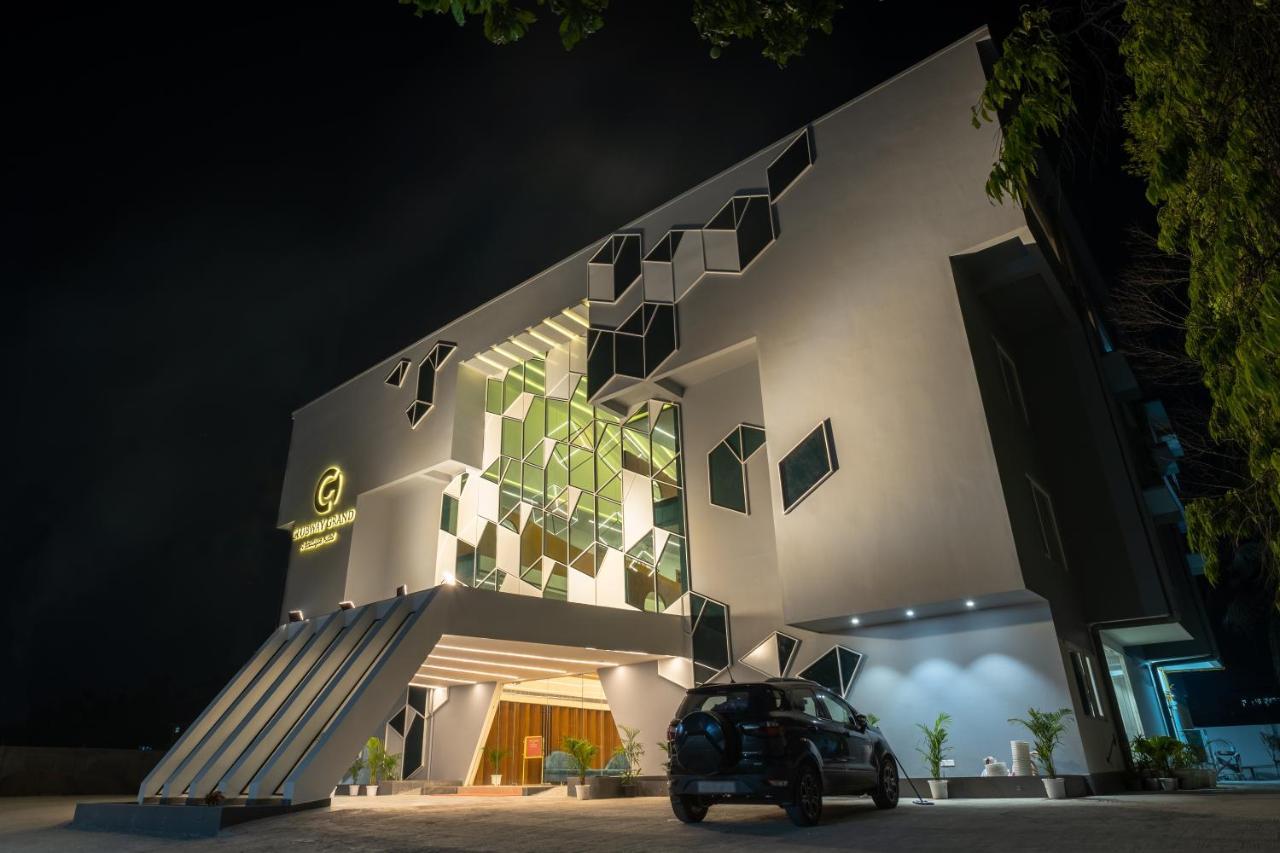Clubway Grand A Boutique Hotel Jorhāt Exteriér fotografie