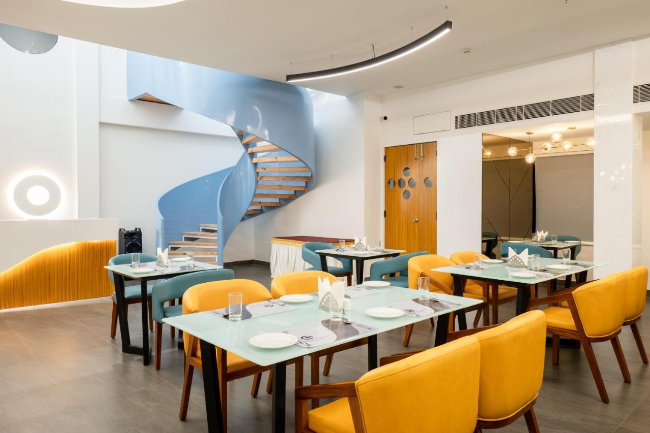 Clubway Grand A Boutique Hotel Jorhāt Exteriér fotografie