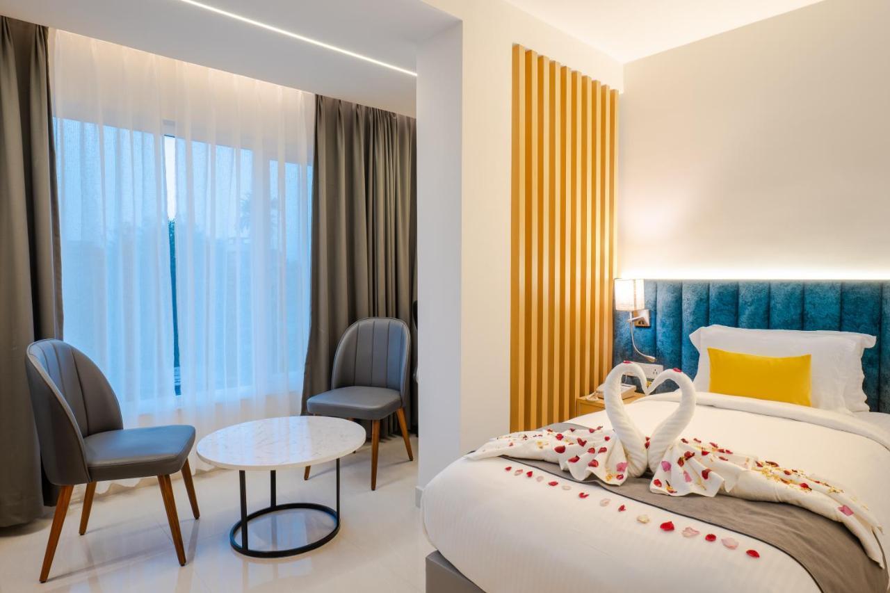 Clubway Grand A Boutique Hotel Jorhāt Exteriér fotografie